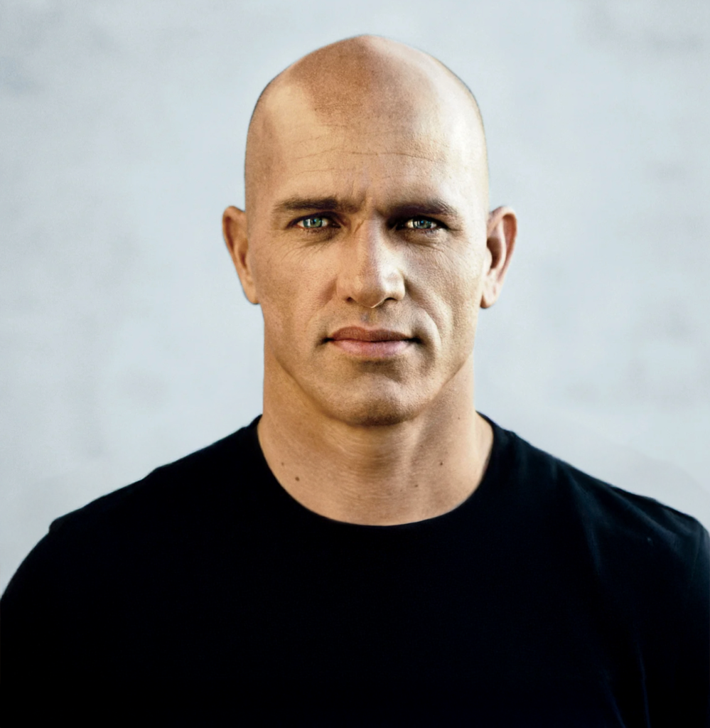 Dialog - robert kelly slater headshot com fundo